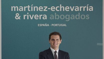  Una imagen de Albert Rivera, hasta ahora presidente ejecutivo del despacho Martínez-Echevarría
 