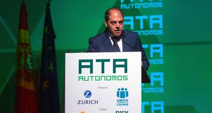 Lorenzo Amor, presidente de ATA, durante un acto de su organización. Imagen extraída de la página oficial de ATA.