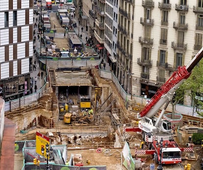 Obres de l'intercanviador a la rambla de Catalunya