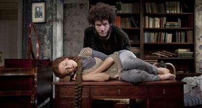 Una escena de 'Onegin. Commentaries', de Alvis Hermanis.