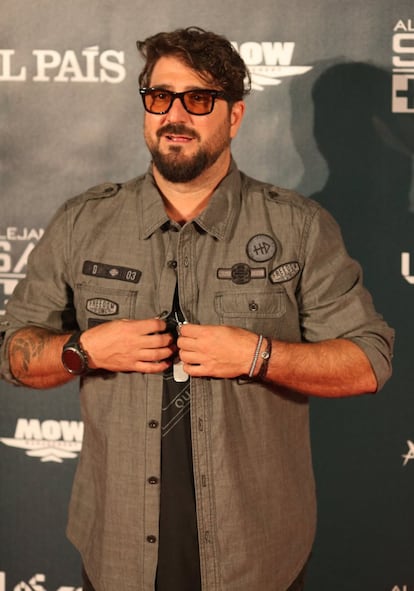 Antonio Orozco llega al photocall.