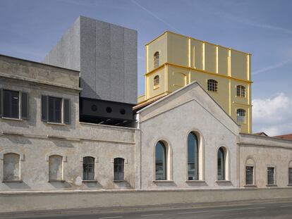 Razones para ir a la Fundación Prada (además del bar de Wes Anderson)