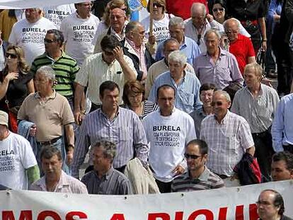Centenares de pescadores de diferentes cofradías, durante la manifestación.