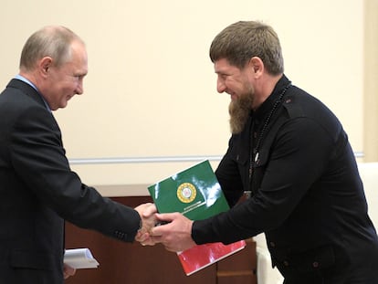 Reunión de trabajo del presidente ruso, Vladímir Putin, con el jefe de la República Chechena, Ramzán Kadyrov, en Junio de 2018