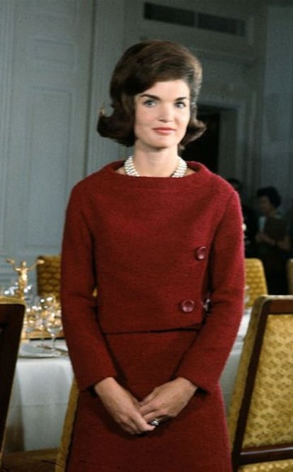 Jacqueline Kennedy durante reportagem de televisão na Casa Branca em 1962.