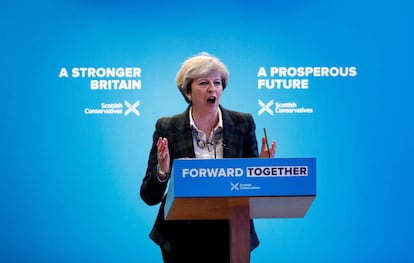 Theresa May, el viernes pasado en Edimburgo presentando su programa electoral.