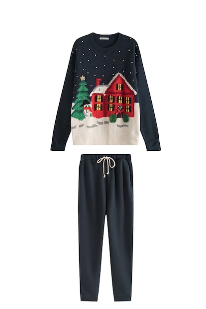 Jersey Navidad de tricot (39,99 €) y pantalón jogger (29,99 €). Todo, de OYSHO.