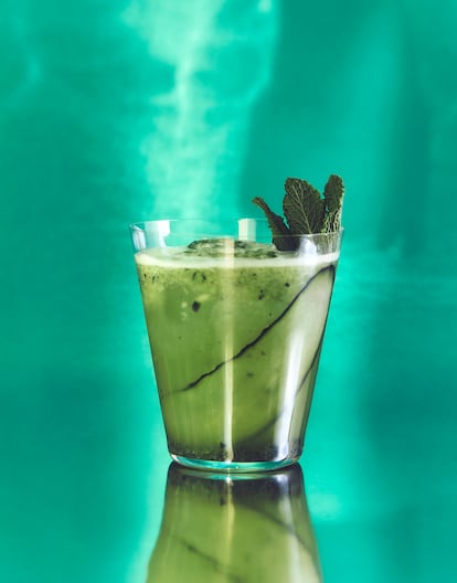 Verde que te quiero verde de melón, pepino, lima y menta.