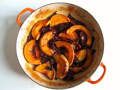 Calabaza con lombarda, miel y canela