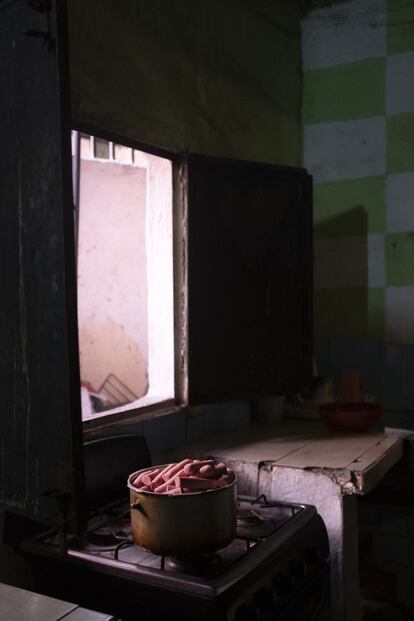 Cocina del comedor para niños de la escuela de boxeo Jairo Ruza.