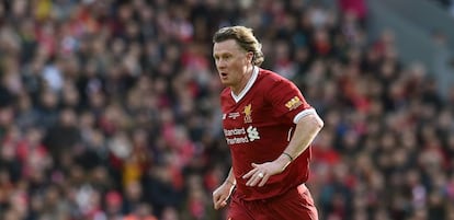 McManaman durante un partido de veteranos con el Liverpool.