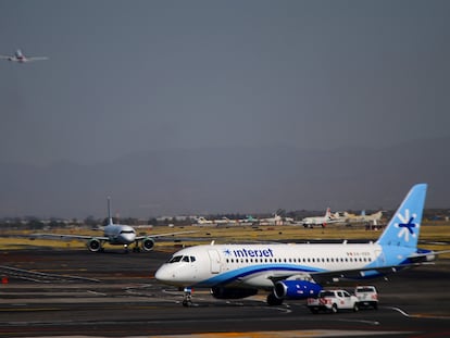 Un avión de Interjet, el 19 de noviembre en el aeropuerto internacional de Ciudad de México.