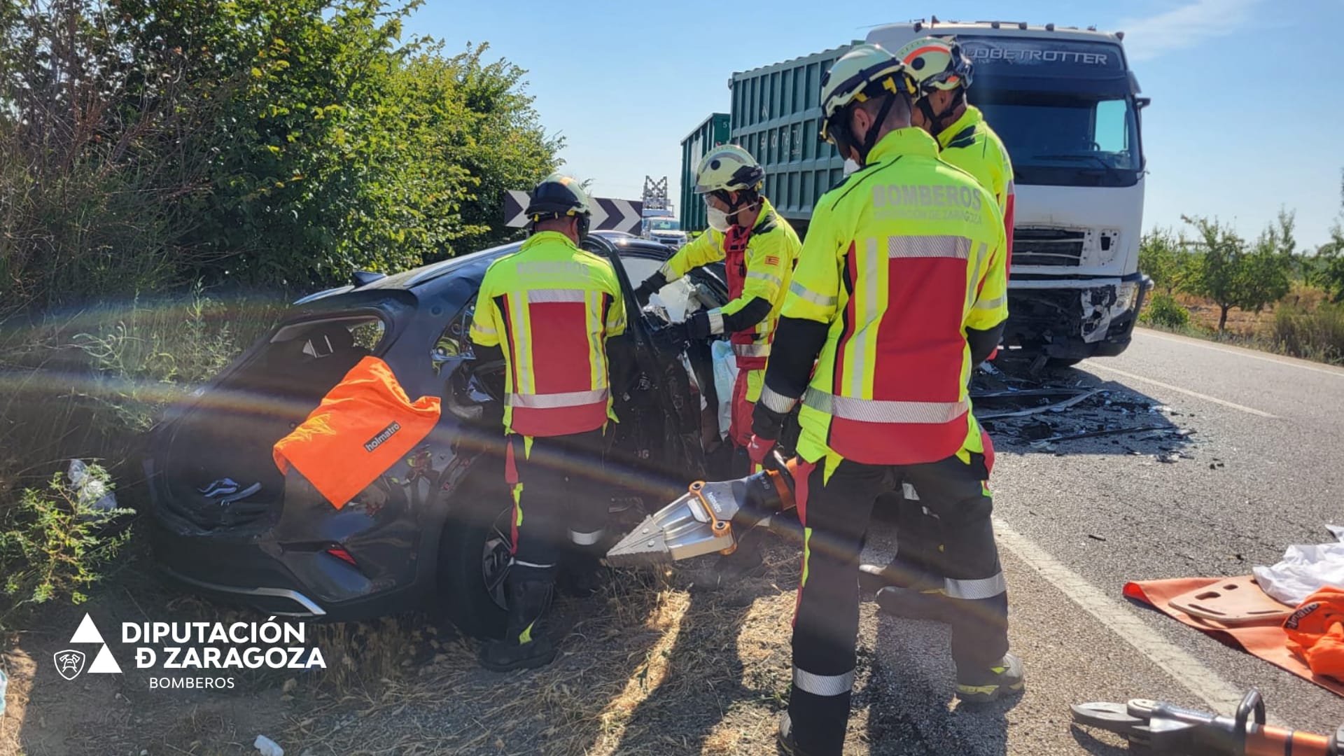 Cuatro muertos y un herido grave en un accidente de tráfico en la N-122 en Zaragoza