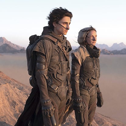 Timothée Chalamet y Rebecca Ferguson, madre e hijo en ‘Dune’, unidos por un traje.