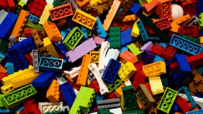 Diviértete construyendo infinidad de objetos con Lego. GETTY IMAGES.