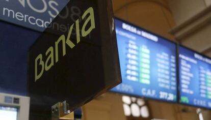 Paneles informativos en la Bolsa de Madrid