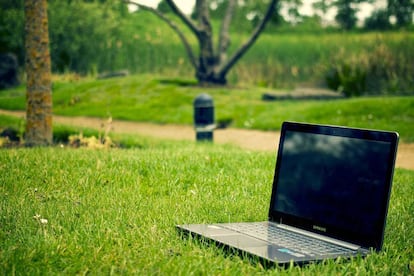 Desactivar pantalla portátil Windows 10
