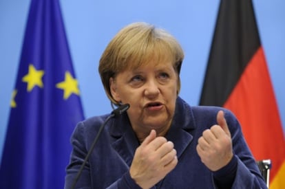 La canciller alemana, Angela Merkel, durante la rueda de prensa posterior a la reunión de los líderes de la eurozona.