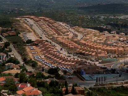 Urbanización de chalés adosados en la comarca de la Marina Alta (Alicante).