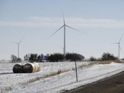 Generadores eólicos de Acciona en el parque Tatanka, en Brandt, South Dakota (EE UU).