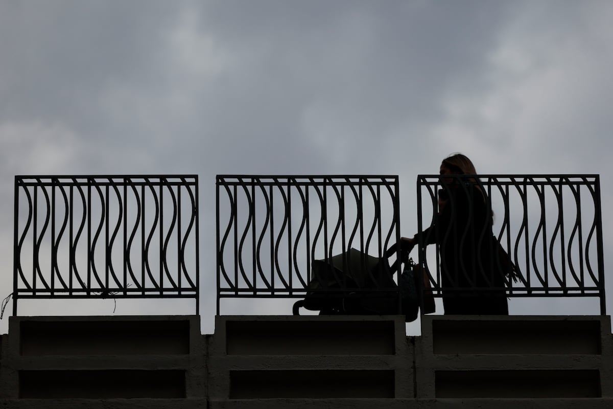 Spain plans widow’s pension access for unmarried parents who lived together