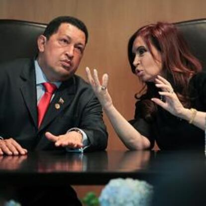 Chávez y Kirchner firman una alianza para explorar en la faja del Orinoco