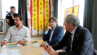 El presidente de la Generalitat, Quim Torra, en una reunión en julio con el expresidente Carles Puigdemont.