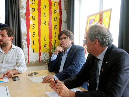 El presidente de la Generalitat, Quim Torra, en una reunión en julio con el expresidente Carles Puigdemont.