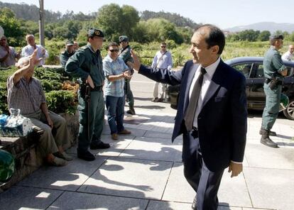El alcalde llegando al juzgado