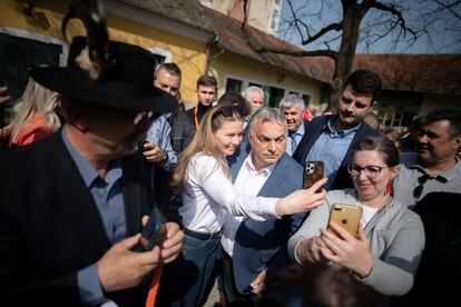 Orbán este martes en un acto electoral en Bekescsaba, en Hungría.