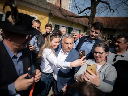 Orbán este martes en un acto electoral en Bekescsaba, en Hungría.
