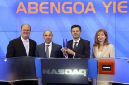 Directivos de Abengoa, en la salida a Bolsa de ABY.