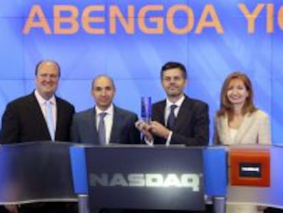 Directivos de Abengoa, en la salida a Bolsa de ABY.