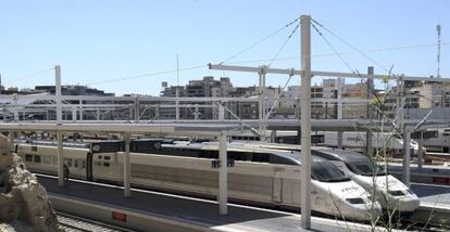 Trenes de alta velocidad.