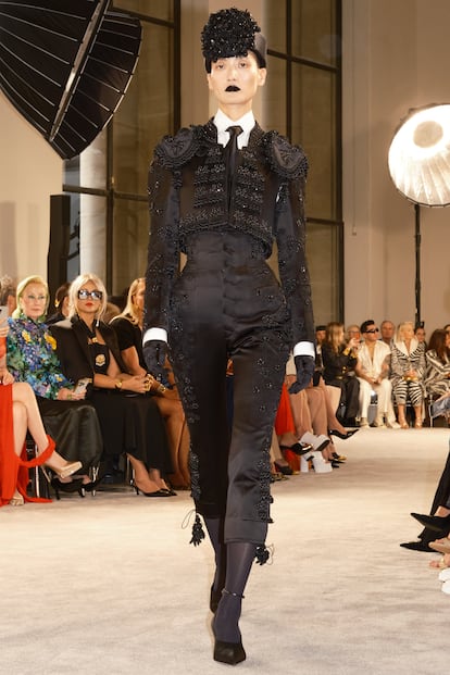 SCHIAPARELLI ALTA COSTURA O-I 2025/26 Desfile
