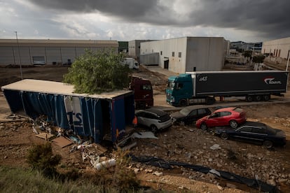 Destrucción causada por la dana en el polígono industrial de Riba-roja de Túria.

