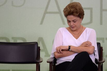 Dilma Rousseff, dia 1 de abril.