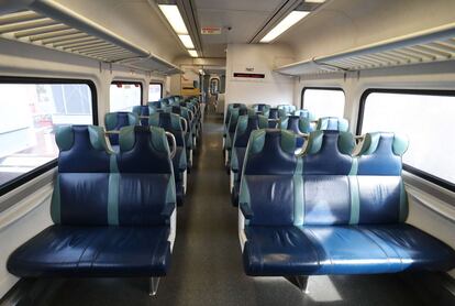 Un vagón vacío en el tren de Long Island, en Nueva York.