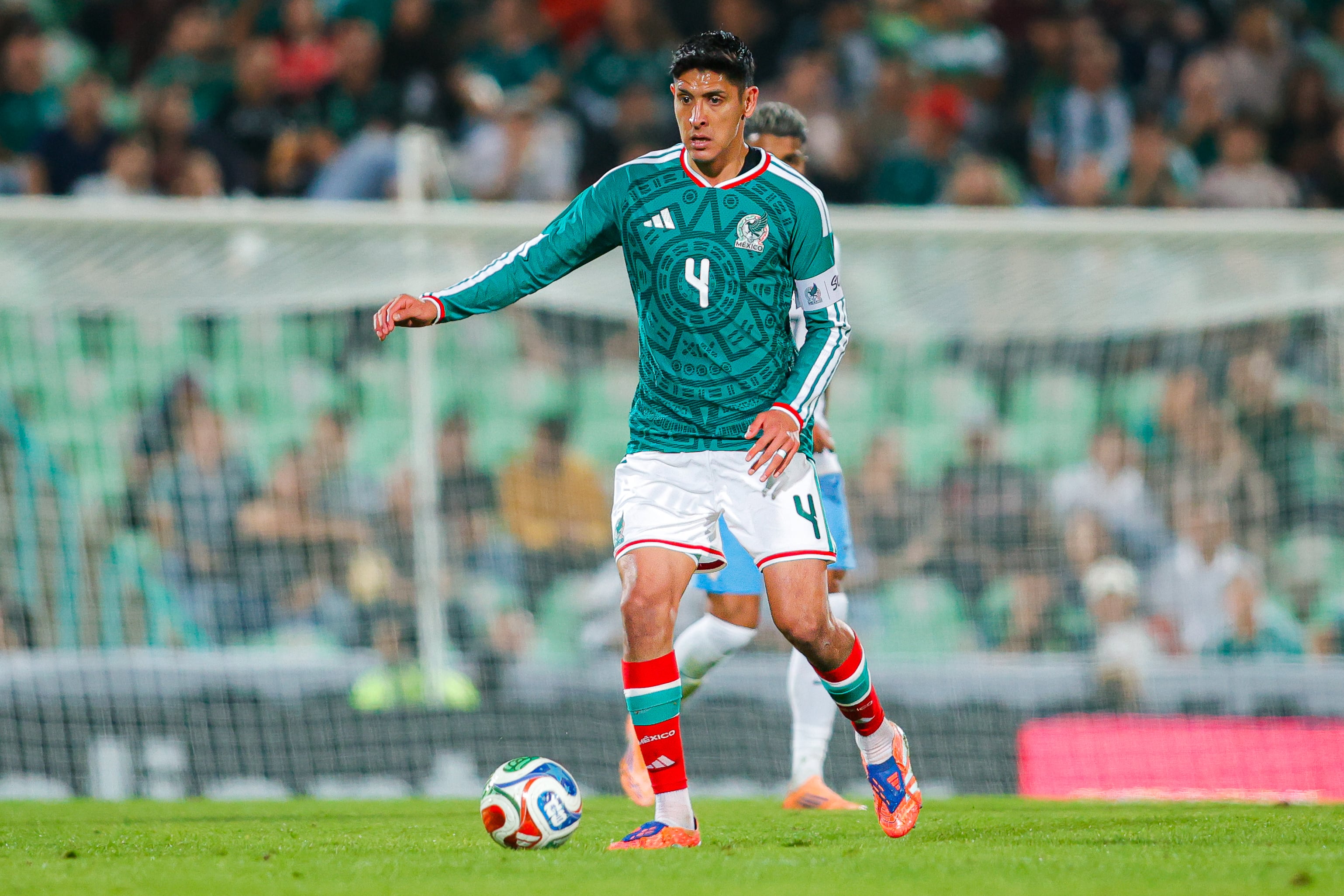 Las estrellas de la selección mexicana pasan por el quirófano en pleno año de Mundial