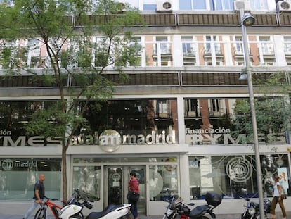 La fachada de Aval Madrid en el centro de la capital.