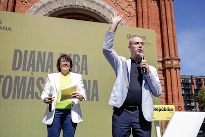 El presentador de televisión Tomàs Molina interviene durante el acto de ERC ‘Festa de la República’, en el paseo Companys de Barcelona, el pasado 13 de abril.