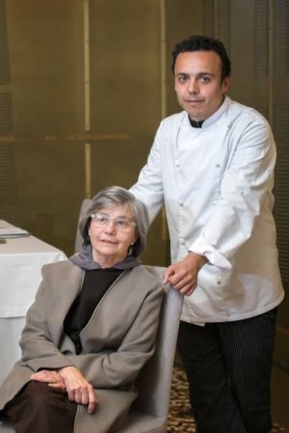 Mercè Solernou, propietaria, y Antonio Cornejo, cocinero.