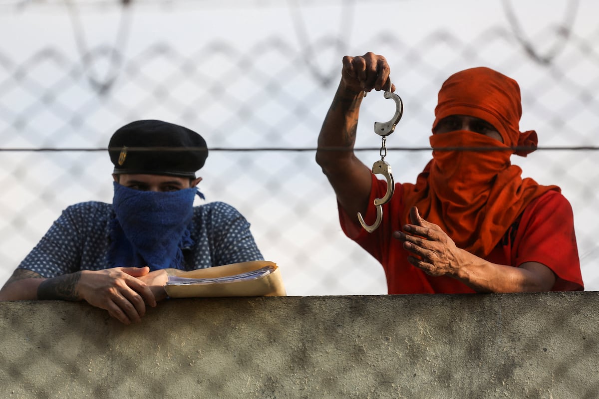 Guatemala, caught between gang bloodshed and the Bukele effect