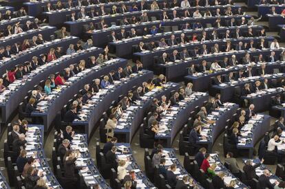 Vista general de la c&aacute;mara durante una sesi&oacute;n plenaria del Parlamento Europeo, en Estrasburgo.