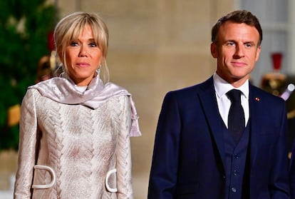 Los Macron en una recepción oficial en el palacio presidencial francés, el pasado 12 de octubre. 