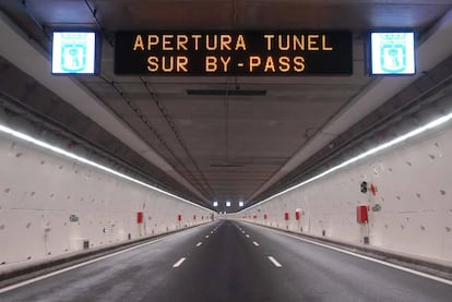 Interior del túnel sur del bypass sur.