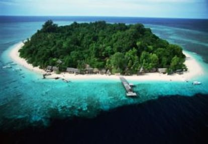 Panorámica de la isla de Sipadan, en el archipiélago de Semporna, en Borneo (Malasia).