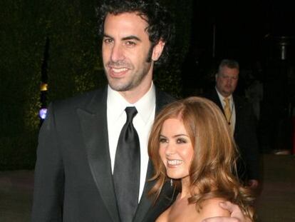 Sacha Baron Cohen e Isla Fisher donarán un millón a refugiados sirios