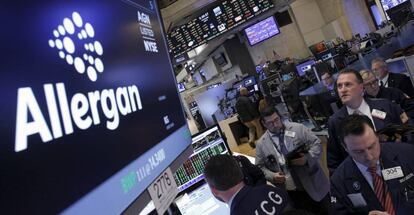 Cotización de Allergan en la Bolsa de Nueva York (EE UU).