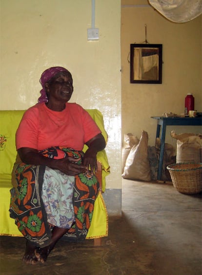 Sarah, abuela del candidato, en su casa de Kogelo, Kenia.